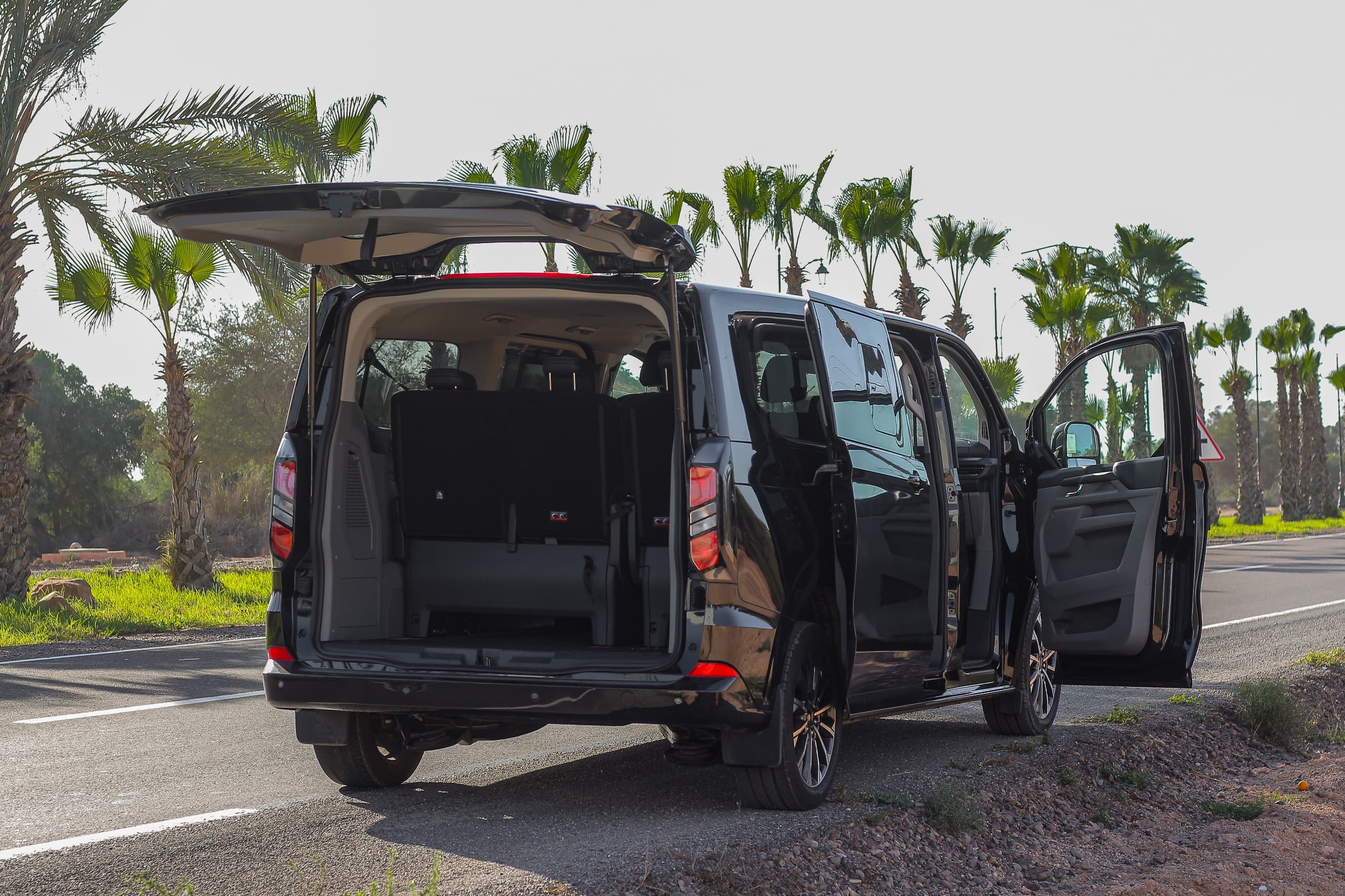 Ford Minibus for Marrakech to Casablanca private transfer in Morocco - Vehicle photo 2
