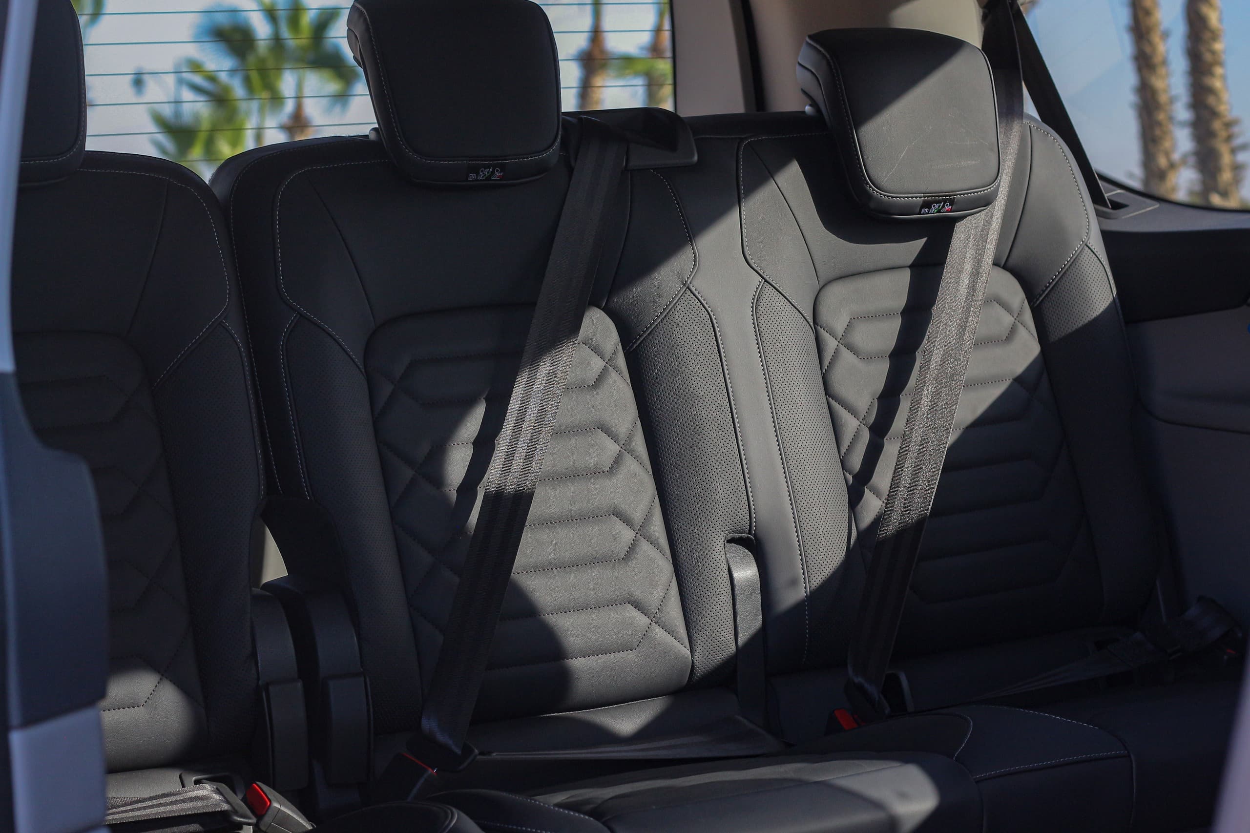 Ford Minibus for Marrakech to Casablanca private transfer in Morocco - Vehicle photo 7